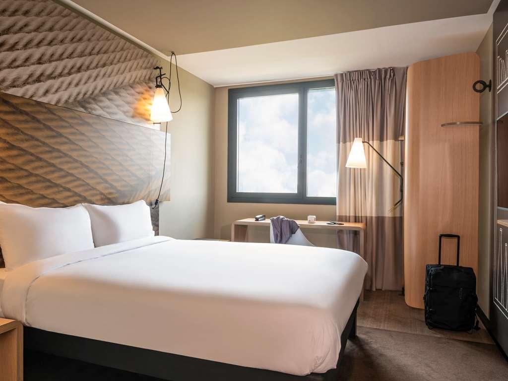 Ibis Gonesse Le Bourget Hotel Cameră foto